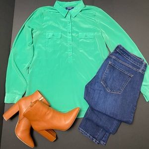 Old Navy button down bright green long sleeve